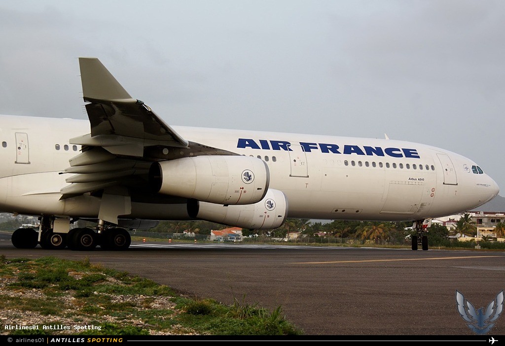 F-GNIF · Airbus A340-300, Air France, Sint Maarten – Princess Juliana