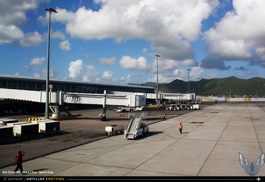Aéroport · Terminal, TNCM - Sint Maarten – Princess Juliana, Sint Maarten – Princess Juliana