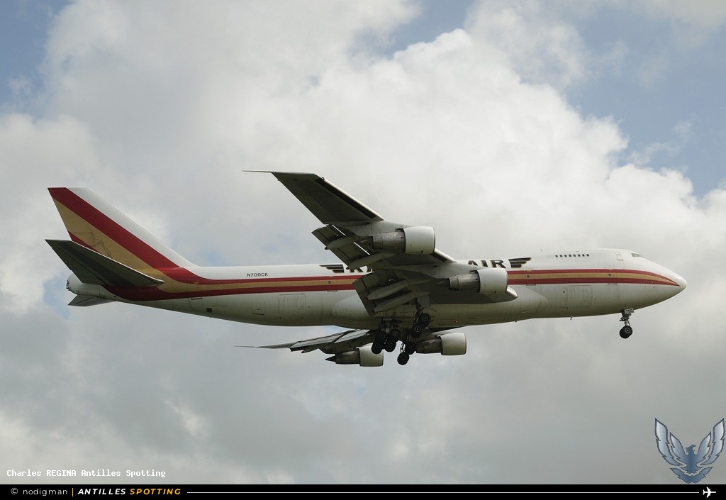 N700CK · Boeing 747-200, Kalitta Air, Martinique – Aimé Césaire