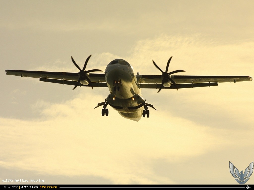 F-OIXD · ATR 42-500, Air Antilles Express, Martinique – Aimé Césaire