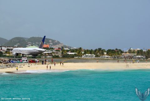 N13110 · Boeing 757-200, Sint Maarten – Princess Juliana
