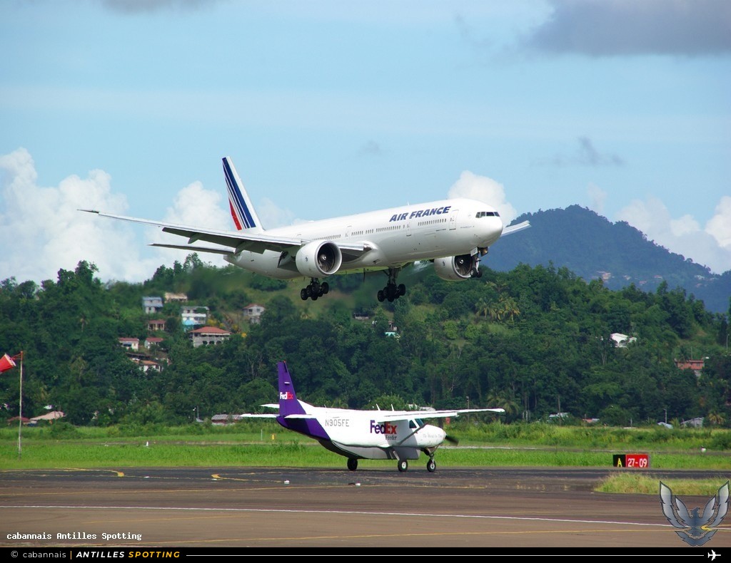 F-GSQT · Boeing 777-300ER, Air France, Martinique – Aimé Césaire