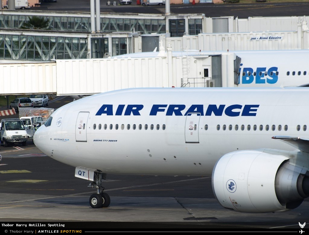 F-GSQT · Boeing 777-300ER, Air France, Martinique – Aimé Césaire