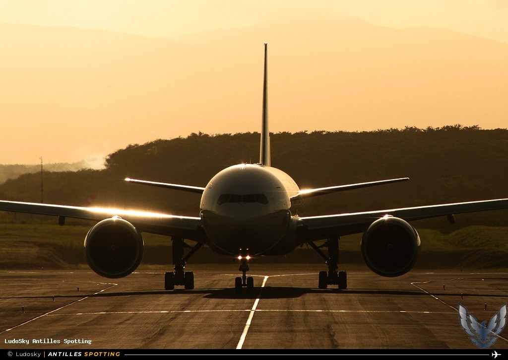 F-GSQT · Boeing 777-300ER, Air France, Pointe-à-Pitre – Maryse Condé