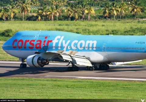 F-HSUN · Boeing 747-400, Martinique – Aimé Césaire