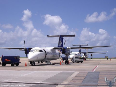V2-LEU · De Havilland Canada Dash 8-300, Bridgetown – Grantley Adams
