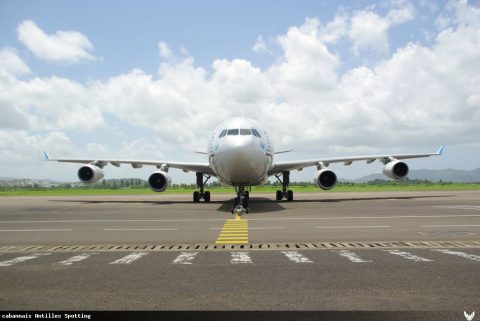 F-RAJB · Airbus A340-200, Martinique – Aimé Césaire