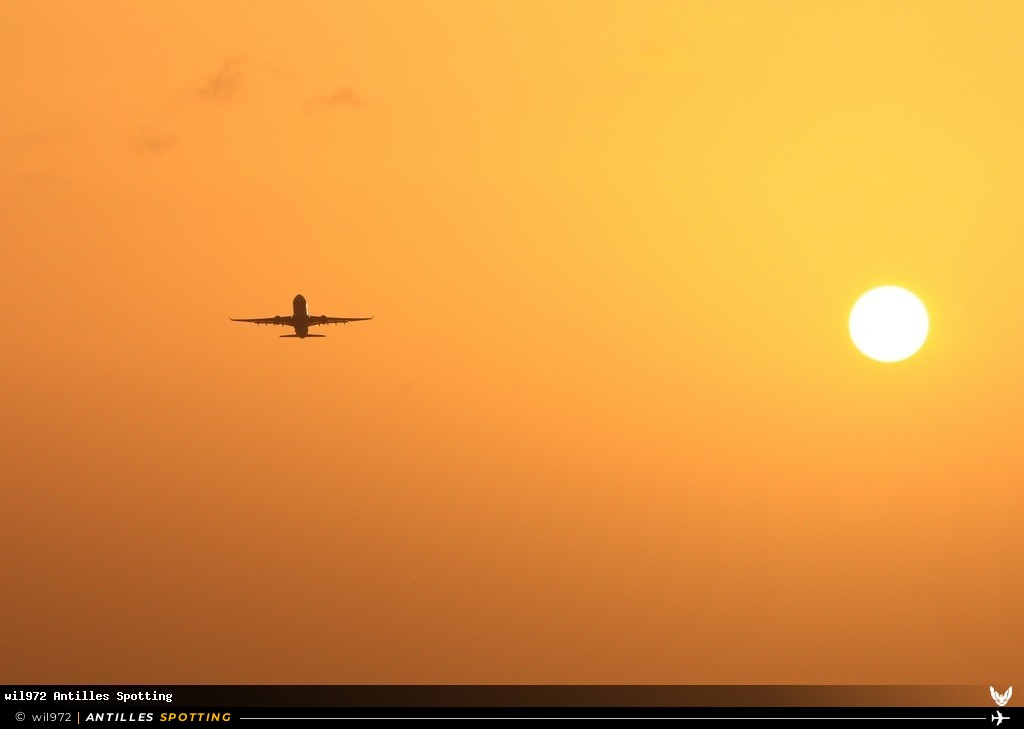 F-OONE · Airbus A330-300, Air Caraïbes, Martinique – Aimé Césaire