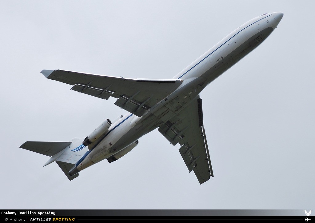N199AJ · Boeing 727-200, SRX (AmeriJet International), Pointe-à-Pitre – Maryse Condé