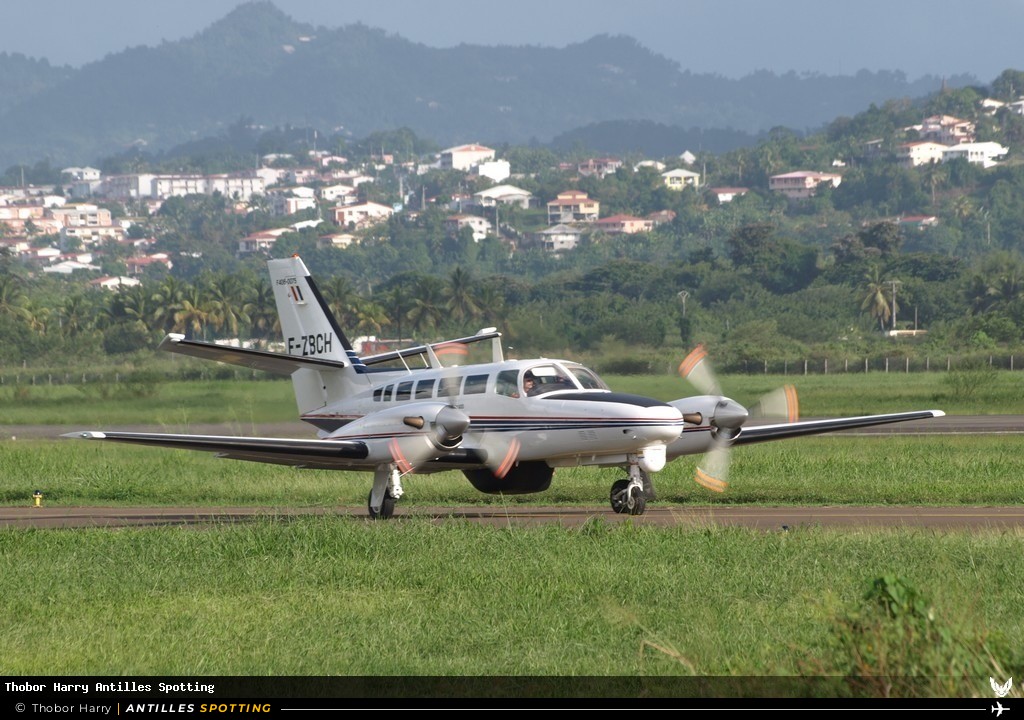 F-ZBCH · Reims Aviation F406 Caravan II, Douanes Françaises, Martinique – Aimé Césaire