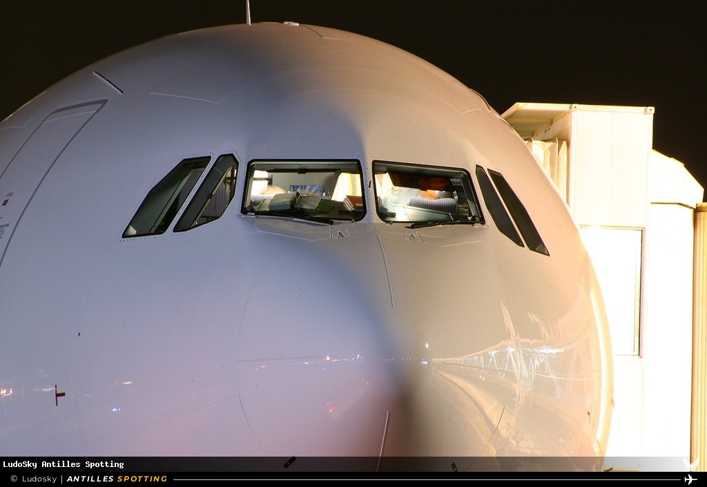 F-GOTO · Airbus A330-300, Air Caraïbes, Pointe-à-Pitre – Maryse Condé