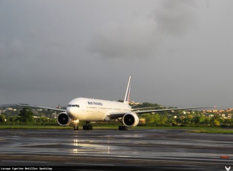 F-GSQR · Boeing 777-300ER, Martinique – Aimé Césaire