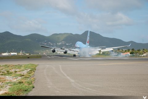 F-HSEA · Boeing 747-400, Sint Maarten – Princess Juliana