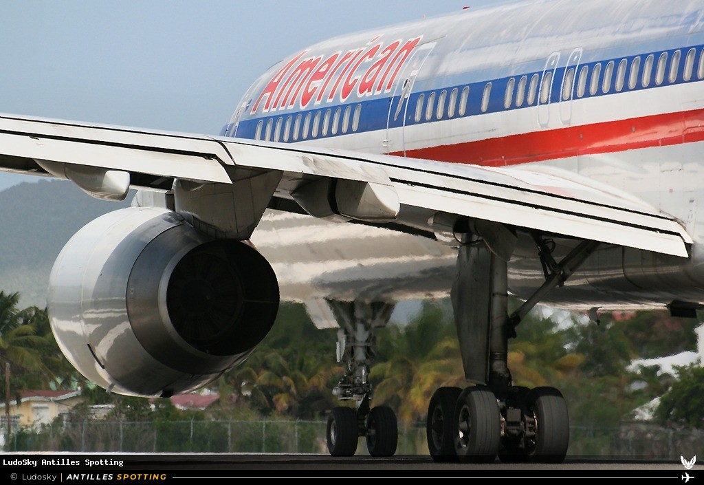 N660AM · Boeing 757-200, American Airlines, Sint Maarten – Princess Juliana