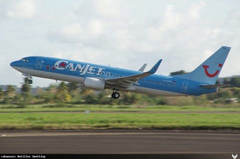 D-ATUH · Boeing 737-800, Martinique – Aimé Césaire