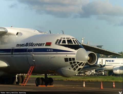 EW-78819 · Ilyushin Il-76 (2010)