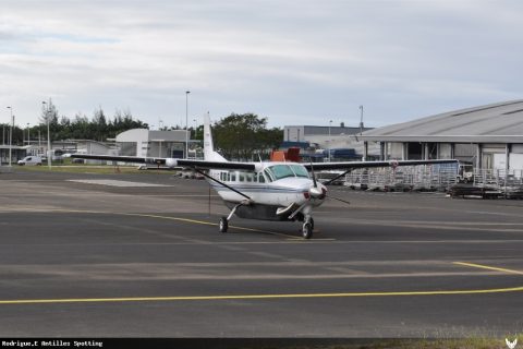 F-OIXZ · Cessna 208 Caravan (2010)