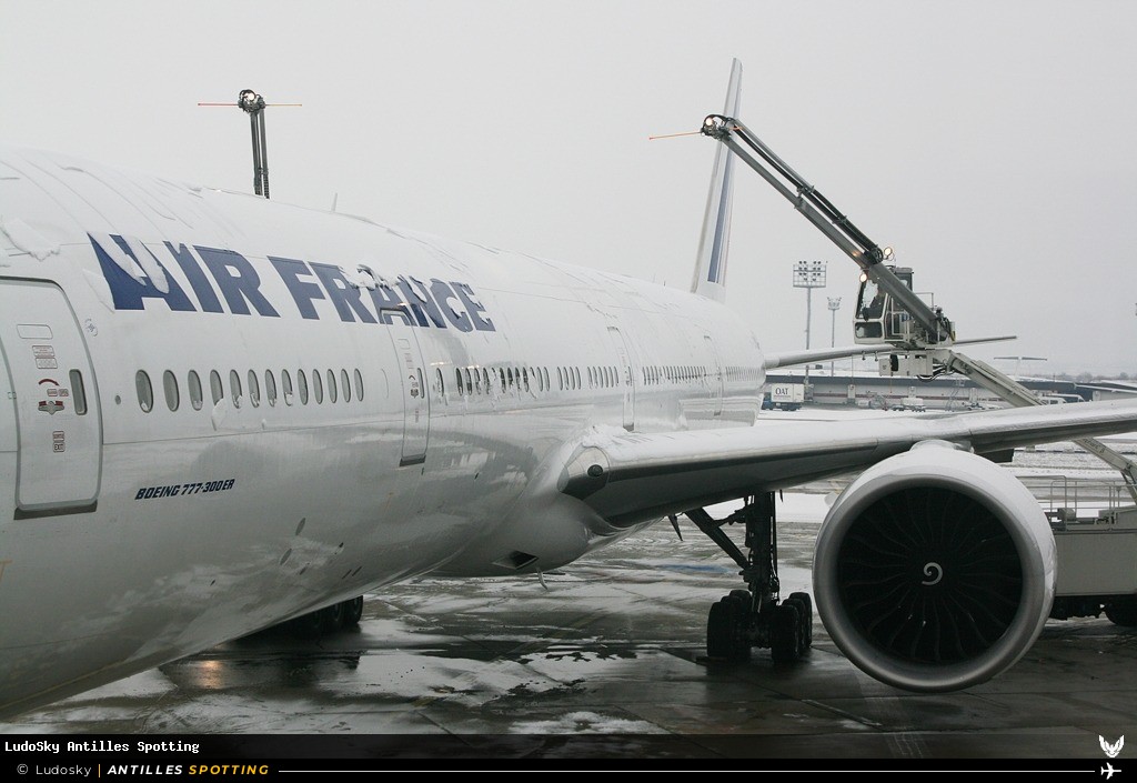 F-GSQN · Boeing 777-300ER, Air France, Paris-Orly