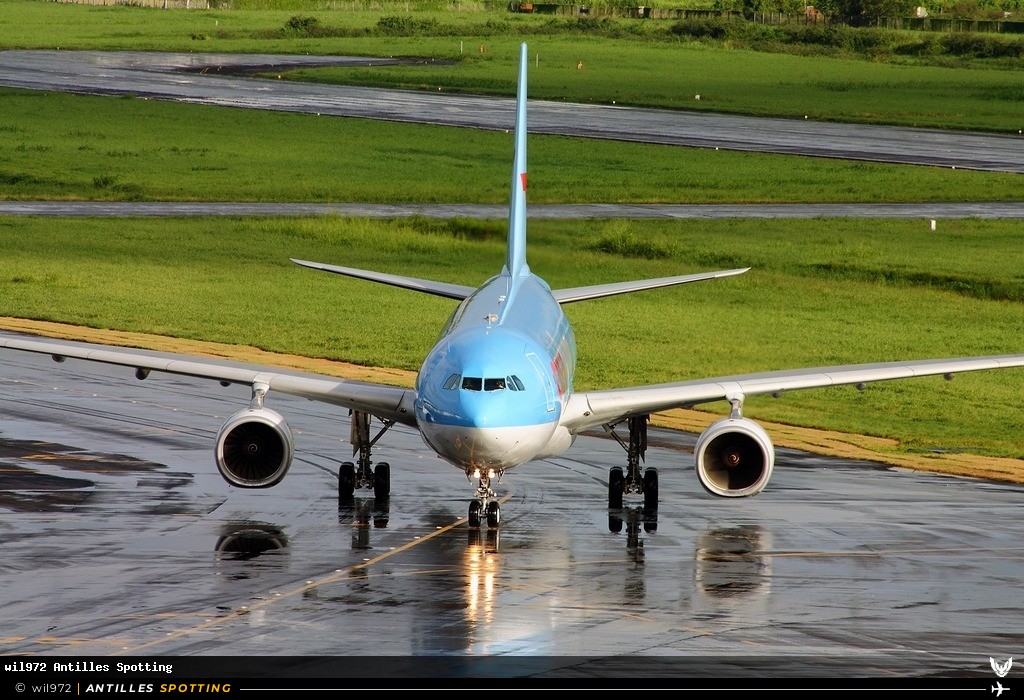 F-HCAT · Airbus A330-200, Corsairfly, Martinique – Aimé Césaire