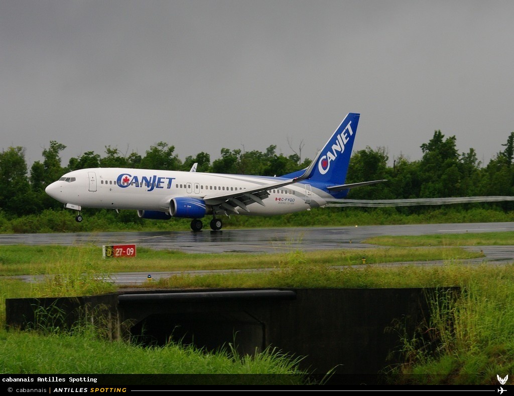 C-FYQO · Boeing 737-800, CanJet, Martinique – Aimé Césaire