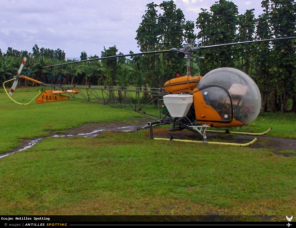 F-BSIA · Bell 47, Air Antilles Associés, Martinique – Aimé Césaire