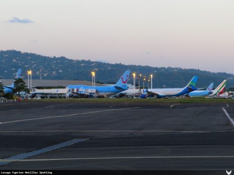 Aéroport · Terminal, Martinique – Aimé Césaire