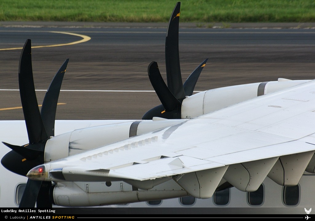F-OIJK · ATR 72-500, Air Caraïbes, Martinique – Aimé Césaire