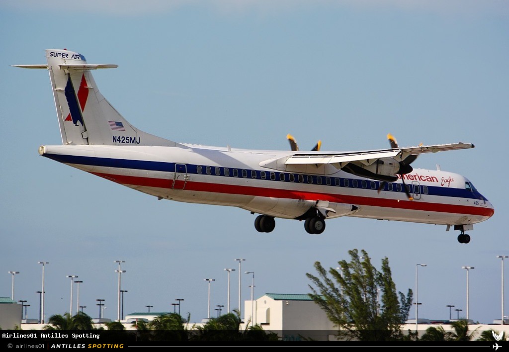 N425MJ · ATR 72-200, American Eagle (Executive Airlines), Miami