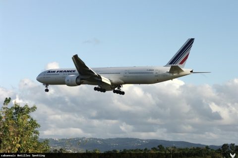 F-GSQO · Boeing 777-300ER, Martinique – Aimé Césaire