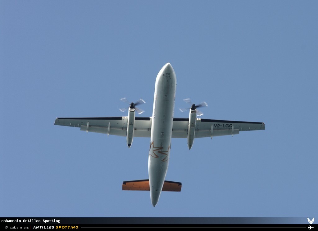 V2-LGC · De Havilland Canada Dash 8-100, LIAT, Martinique – Aimé Césaire
