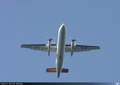 V2-LGC · De Havilland Canada Dash 8-100 (2010)