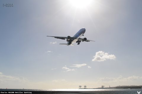 F-GSQO · Boeing 777-300ER, Martinique – Aimé Césaire