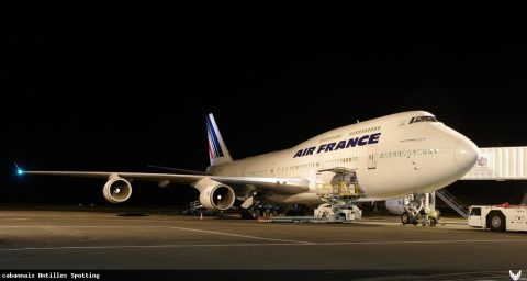 F-GITD · Boeing 747-400, Martinique – Aimé Césaire