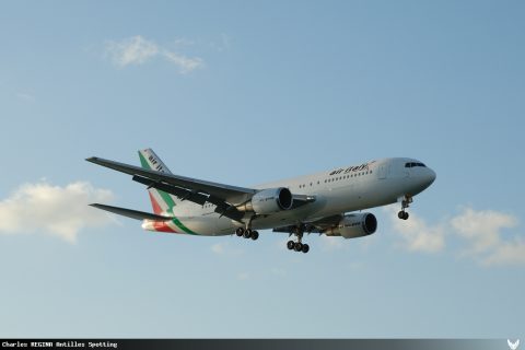 I-AIGH · Boeing 767-200, Martinique – Aimé Césaire