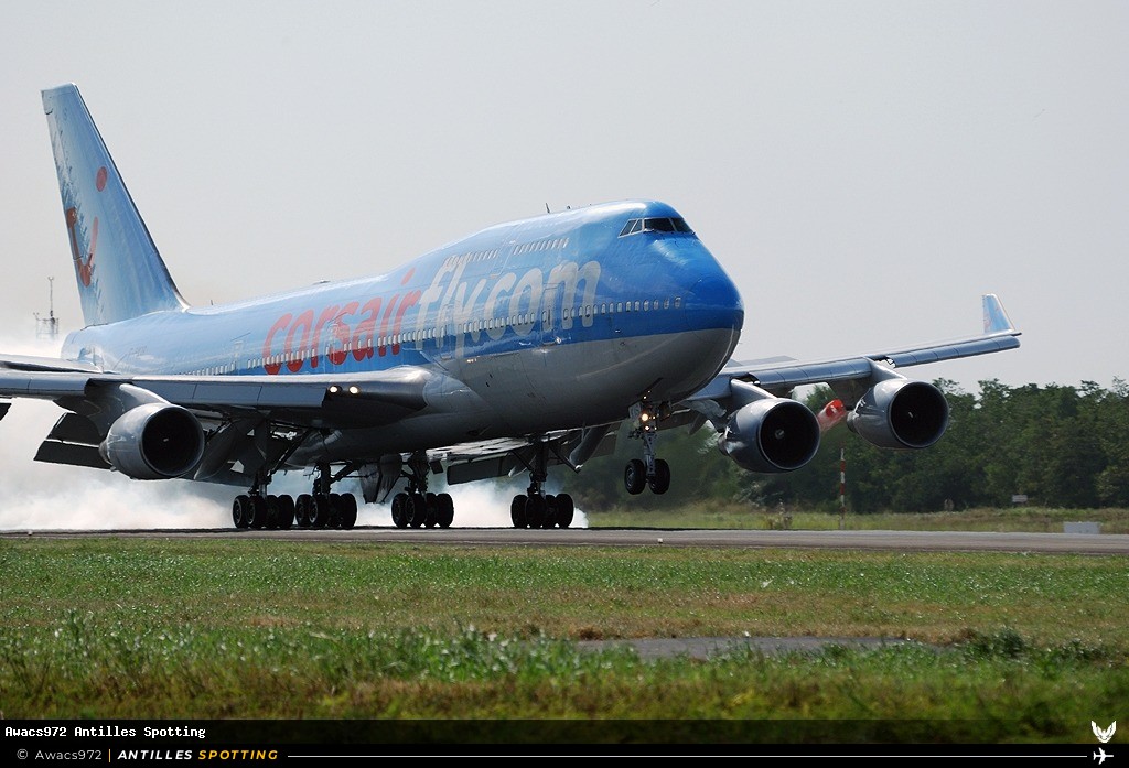 F-HKIS · Boeing 747-400, Corsairfly, Martinique – Aimé Césaire