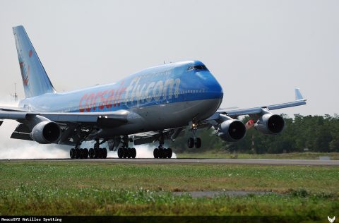 F-HKIS · Boeing 747-400, Martinique – Aimé Césaire
