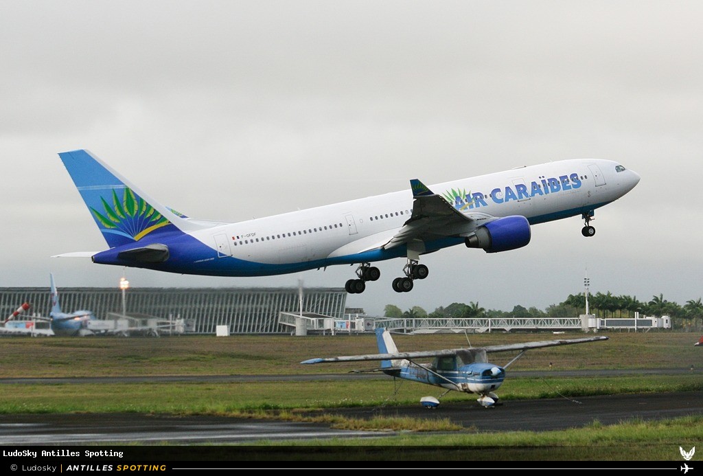 F-OFDF · Airbus A330-200, Air Caraïbes, Pointe-à-Pitre – Maryse Condé