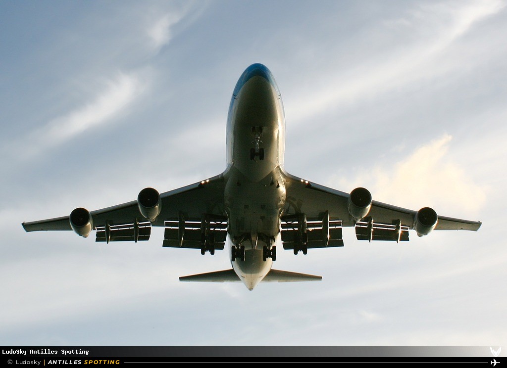 F-HSUN · Boeing 747-400, Corsairfly, Martinique – Aimé Césaire