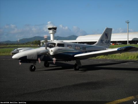 F-OIJR · Piper PA-34 Seneca (2009)