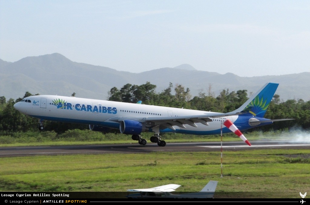 F-OONE · Airbus A330-300, Air Caraïbes, Martinique – Aimé Césaire