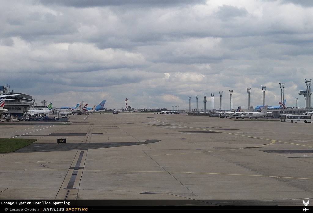 Aéroport · Terminal, LFPO - Paris-Orly, Paris-Orly