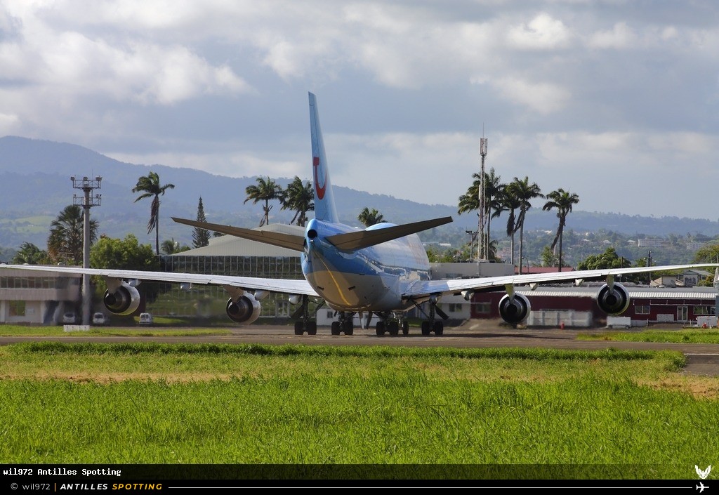 F-GTUI · Boeing 747-400, Corsairfly, Martinique – Aimé Césaire