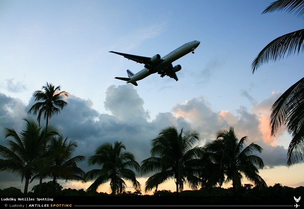 F-GSQT · Boeing 777-300ER, Air France, Pointe-à-Pitre – Maryse Condé