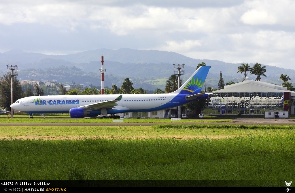 F-OONE · Airbus A330-300, Air Caraïbes, Martinique – Aimé Césaire