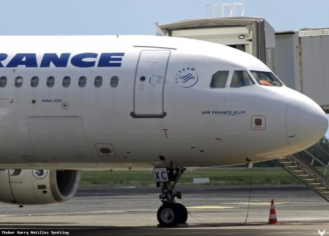 F-GKXC · Airbus A320, Martinique – Aimé Césaire