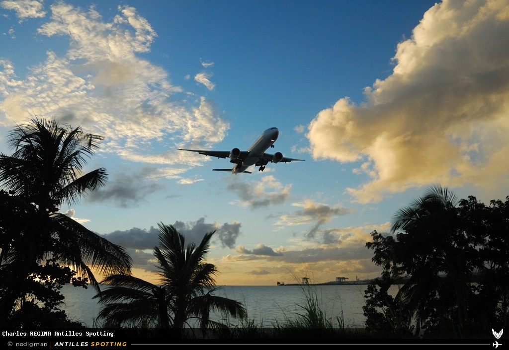 F-GSQO · Boeing 777-300ER, Air France, Martinique – Aimé Césaire