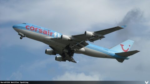 F-HSEA · Boeing 747-400, Martinique – Aimé Césaire