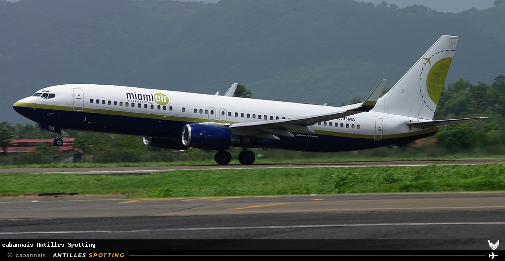 N733MA · Boeeing 737-81Q(WL), Miami Air, Martinique – Aimé Césaire