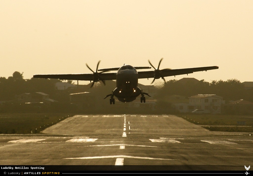 F-OIJG · ATR 72-500, Air Caraïbes, Grand-Case – L'Espérance