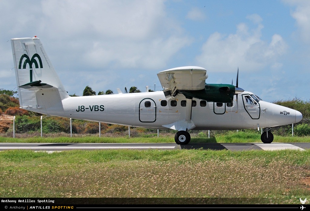 J8-VBS · De Havilland Canada DHC-6 Twin Otter, SVG Air, Union Island